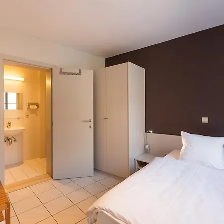 Bonobo Apartment